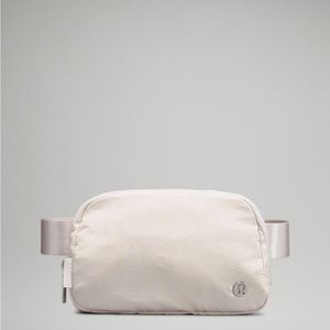 Lululemon Everywhere Belt Bag White Opal NWT